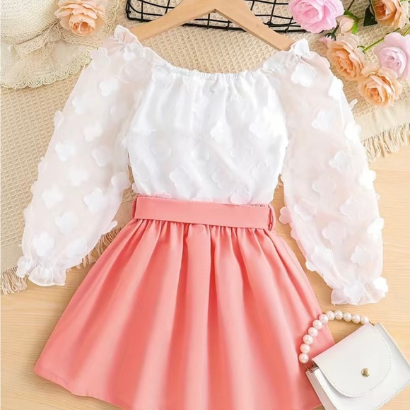 Girls 2 piece white top with a peach skirt - Picture 2 of 2